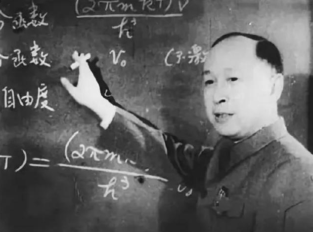 [科学家]钱学森侄儿钱永健获得诺奖后，表明：我不是中国人，我是美国科学家