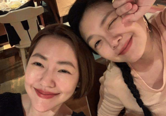 橘猫|43岁大S与老公汪小菲结婚后，身材逐渐走样，就连“双下巴”都露出来了