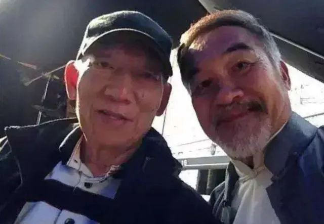 周星驰|根本没武术功底，结果演了一生的武侠片，周星驰都要给他跑过龙套