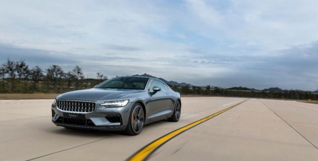 『沃尔沃』十年磨一剑，吉利、沃尔沃双剑合璧，极星问世，4秒破百