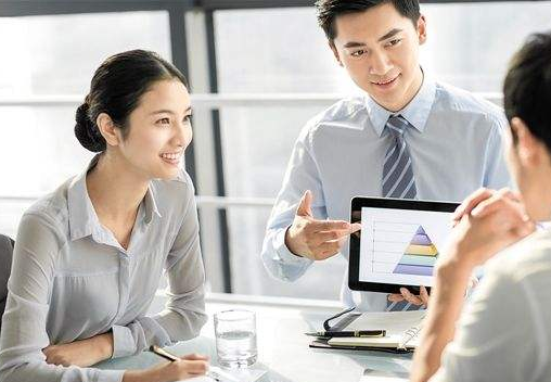 |老板设套路把我辞退，一个月后收到老板短信，我乐了