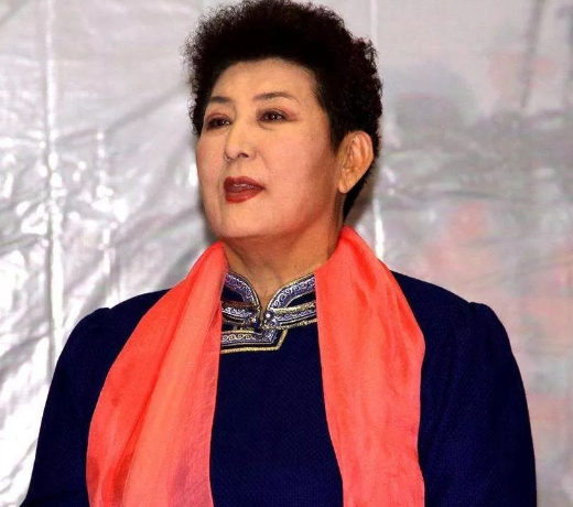 降央卓玛|唱草原歌曲的五位歌手