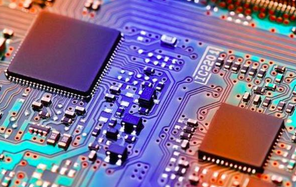 [半导体]35年以前，美国对日发动了芯片战争，搞垮日本的芯片产业，如今轮到了我们