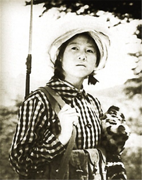 『水豚』人类可以徒手打死豹子吗？只有3人成功过，都用了同一个诀窍