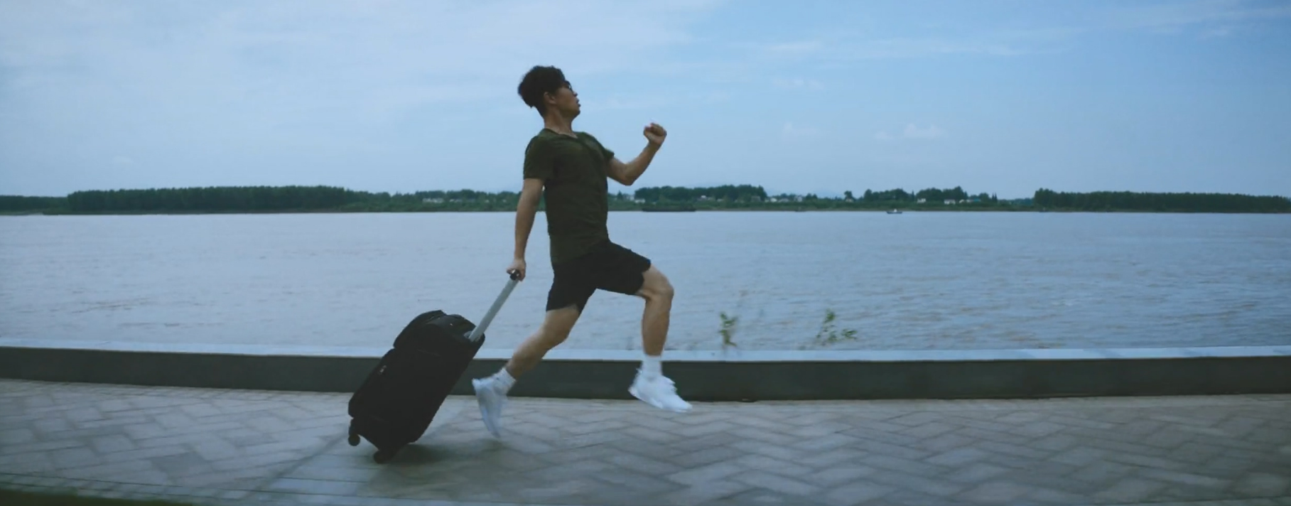 [大鹏]《大赢家》5天播放量破7亿，大鹏今年还有一部生猛大片