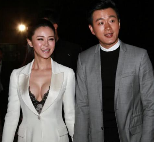 佟大为|堪称是最强“师生恋”,老师8年生3孩子,如今41岁老师依然魅力十足!