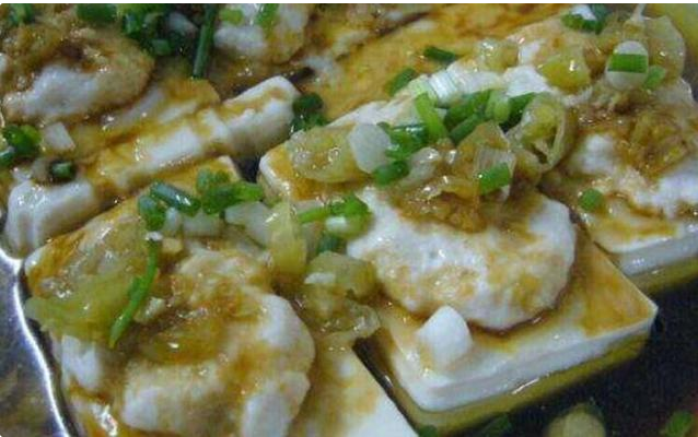 [豆腐]初次去男友家，婆婆做丰盛家常菜，品尝后，吃不下去也要吃