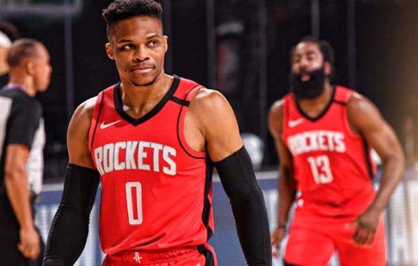 詹姆斯·哈登|49+9+8+3+3！哈登创多项纪录，拼到险些受伤，加时逆转独行侠