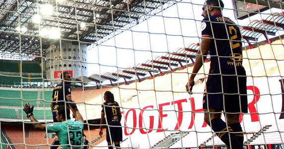 #罗马#2-0! 米兰力克罗马两连胜! 1新人成最大亮点 1点疑惑 还需要伊布吗?