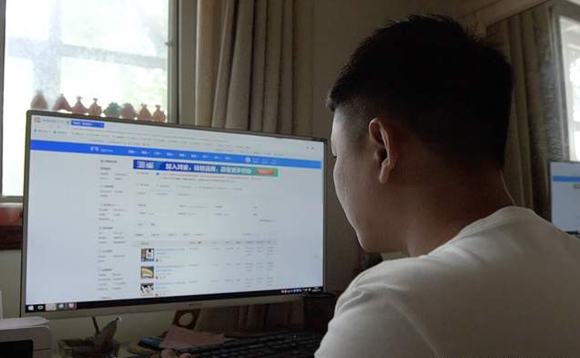 电子商务|误打误撞进入电商，短短一年时间，从新手小白做到月销售额60W