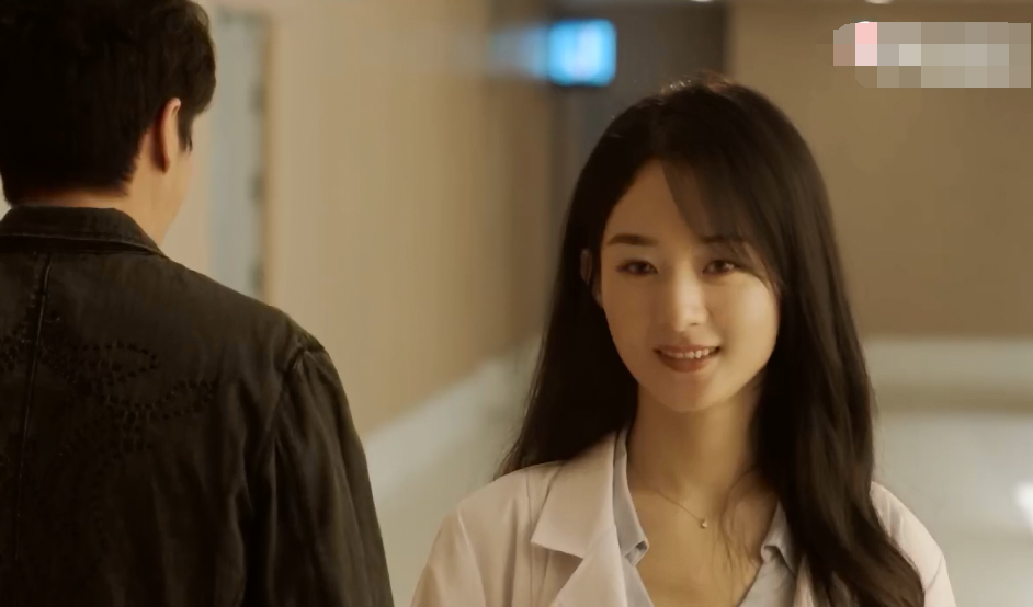 赵丽颖|《谁是凶手》预告，网友却只注意到赵丽颖的笑：鸡皮疙瘩出来了