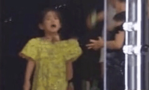 姜涛|杜江霍思燕为何从不晒女儿?当嗯哼和妹妹同框后,这颜值谁敢晒啊