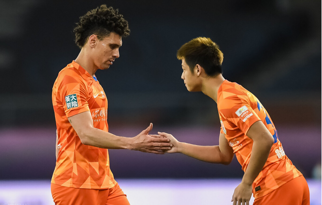 山东鲁能|换活法！鲁能高层+主帅+2外援或“一锅端”：重组将打包豪门将帅