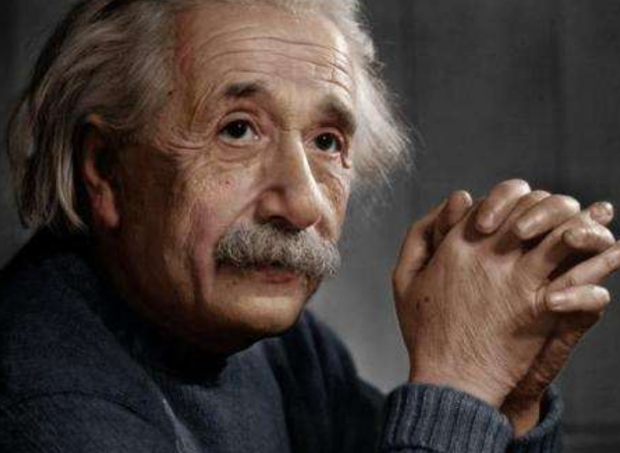 |爱因斯坦去世前曾说了2句话，护士没听懂，最终大脑被切成240片