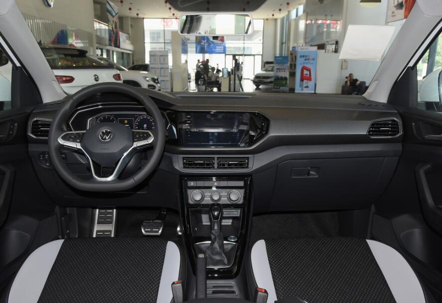 SUV|8万就能拿下的合资车，油耗5.7L，小毛病近乎0，还配6AT