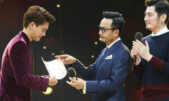 汪涵|还记得天天向上的小五吗？拿走汪涵的银行卡跪着离开舞台，他现状如何