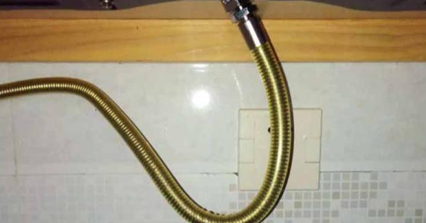 天然气|天然气表下塑料连接软管多长合适？细节虽小，却不容忽视！