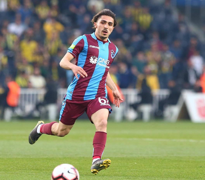 「欧足联」官宣：曼城后又有一家球队被禁止参加欧战！曼城：来陪我了？