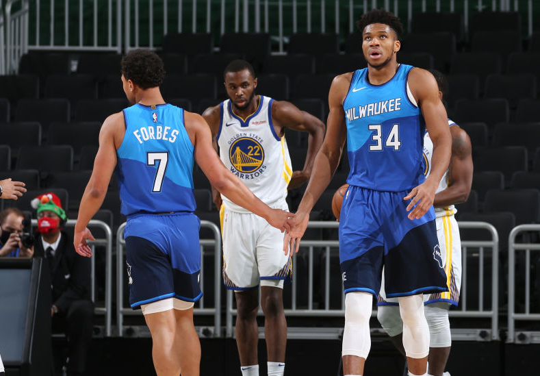 字母哥|22+12+5，输赢和你无关！再见了MVP，你和老詹还有很大的距离