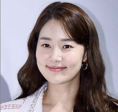 电视剧|还记得《新娘18岁》中的她吗?现实中的她把人生活成了电视剧