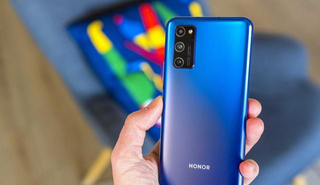 华为荣耀|别再等华为Mate40了，荣耀V40更值得小编期待！