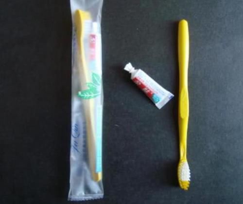 ：外出住酒店时，“三不碰，四带走”，你知道分别是什么吗？