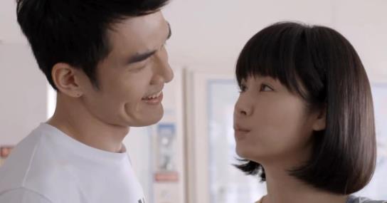 林心如|盘点影视剧里“强行扮嫩”的8大明星：最后一位演少女好想关电视