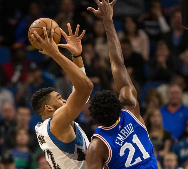 唐斯▲唐斯和恩比德打法接近，唐斯为什么没成联盟超巨？