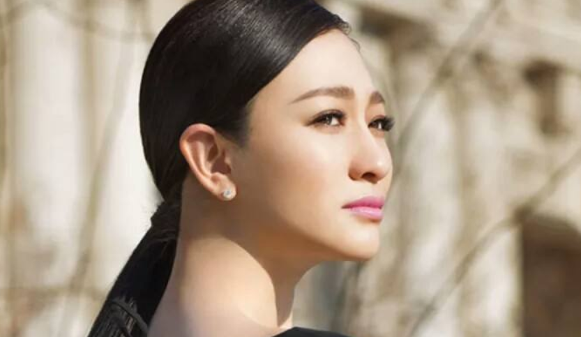 李小冉|你若未嫁我便娶你，10年前的约定，最终他们真的履行诺言了