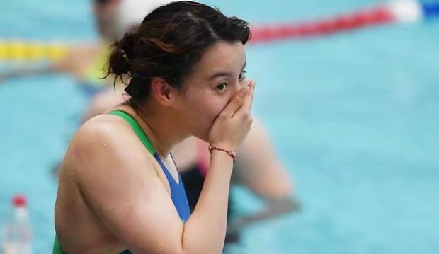 傅园慧|傅园慧登热搜榜！余贺新破全国纪录，王简破亚洲纪录，均无缘决赛