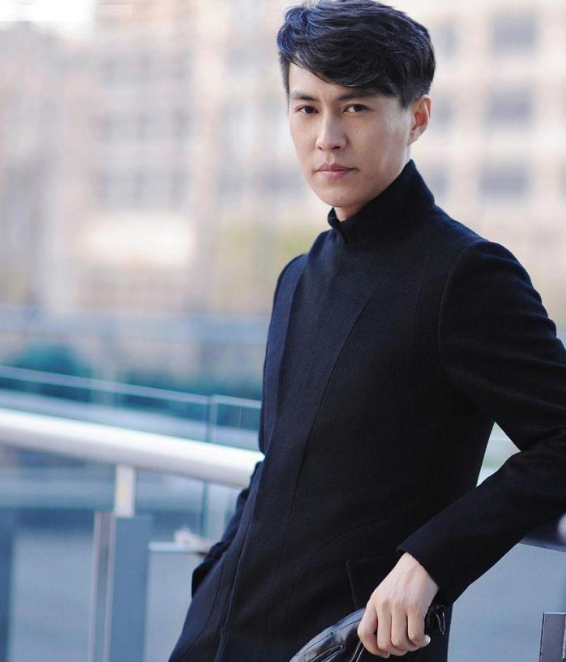 靳东|直言不参加真人秀的4大男星, 前3位都做到了, 第4位却被打脸了