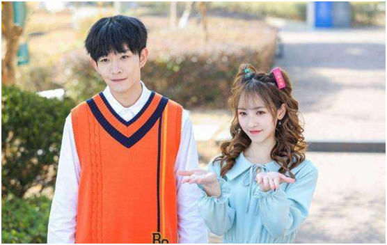 「夏夜知君暖」2020甜宠剧《夏夜知君暖》将要迎来首次开播