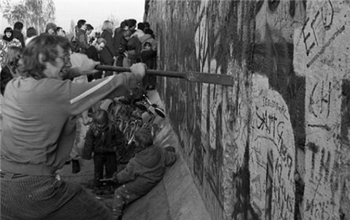 苏联|30万大军奉命撤退回国，路上走了整整5年，到边境时才知祖国没了