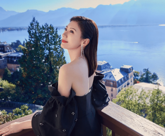 贾静雯|都是嫁给孙志浩，为啥贾静雯被打，林若亚却被宠成孩子？网友：见识了