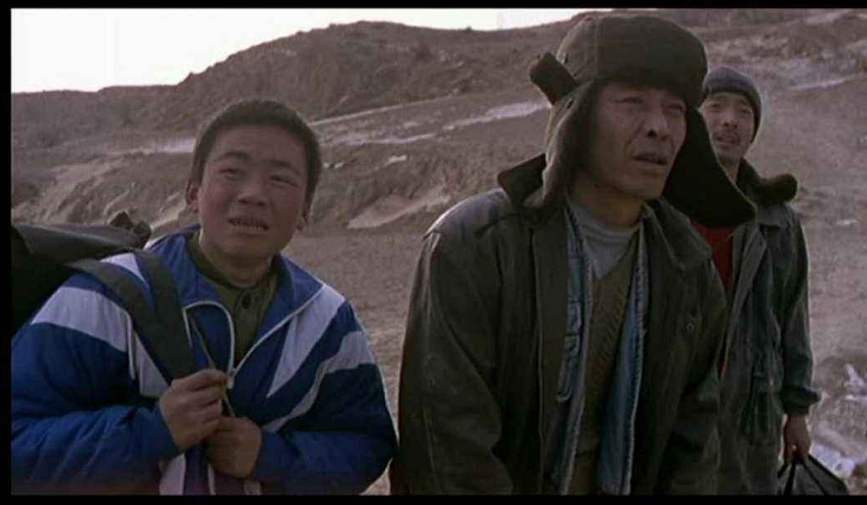 影帝|剧组太穷演员跑了一半,无奈拉了个群演当主角,却成就了一代影帝!