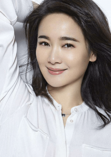 16岁已是体操冠军,被姜文相中后一炮而红,却被曝私生活混乱