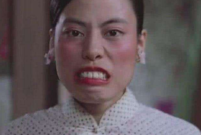 #电影#《功夫》中的“龅牙珍”早已经结婚，“真人”神似王祖贤？