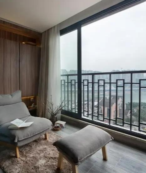 |将阳台打通和客厅成一体，5种方法解决晾衣服问题，太实用了！