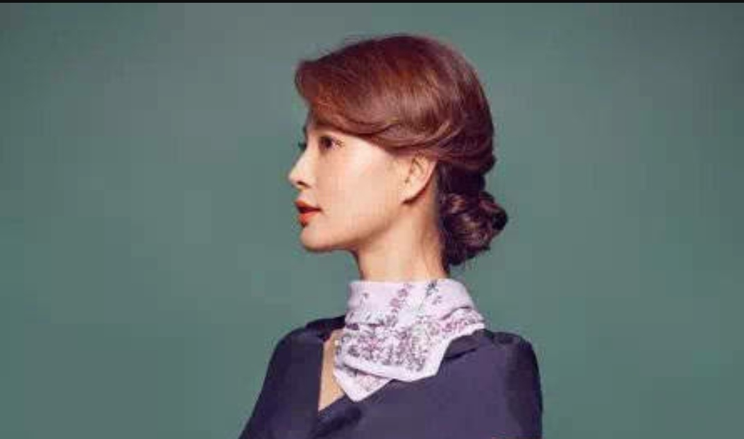 春晚|她三次主持春晚，可命运爱跟她开玩笑，她两任丈夫都被抓了起来