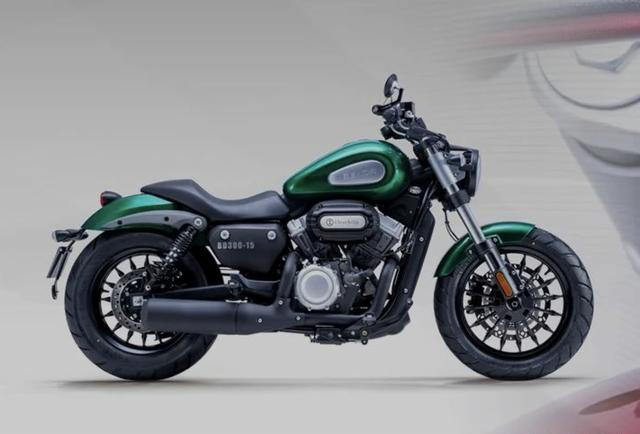 「金吉拉」售价19980元起,奔达300cc新款V缸巡航价格公布,ABS版加价3千元