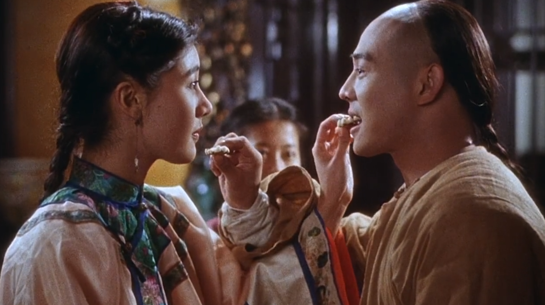 方世玉▲1993年李连杰拍《方世玉》,赵文卓不懂表演,导演支招:斜眼看人