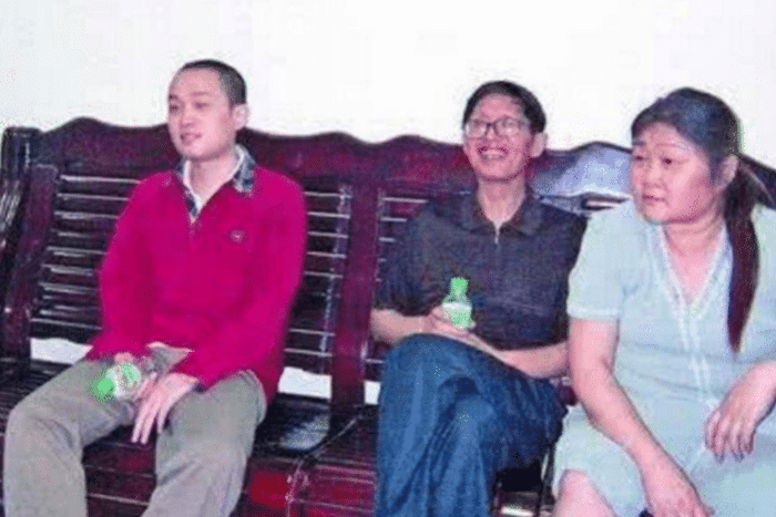 清华大学|他被清华3次录取3次劝退，不料第4次又考上了，老师：我想辞职了