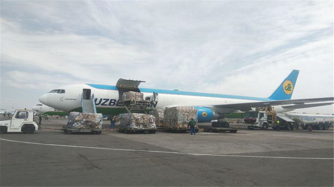 乌兹别克斯坦|战争一触即发？大规模“撤侨行动”已经开始，24架专机进入待命！