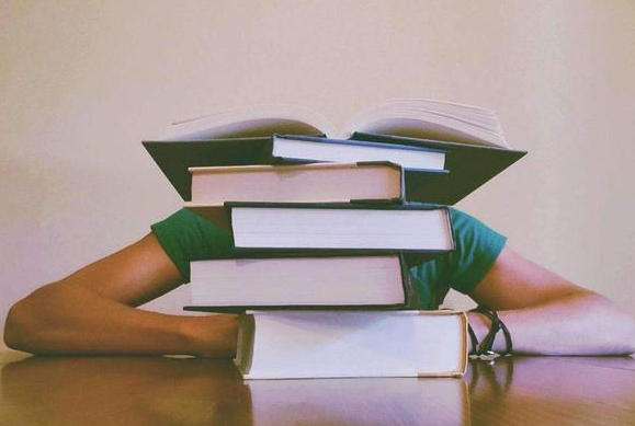 大学|名校出来的人,真的和普通大学有差距吗?看完你就能明白