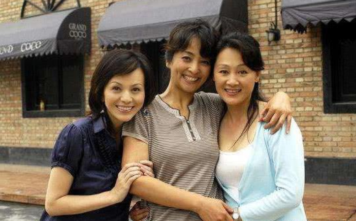 法国|一婚嫁日本人，二婚嫁美国人，三婚嫁法国人，就是不愿嫁中国人