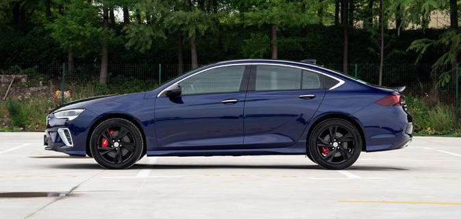 #别克君威#放弃了亚洲龙提君威，落地16万多，三个月后，车主说了大实话