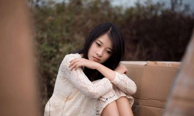 []「歌词人生」争不过朝夕，又念着往昔，偷走了青丝却留住一个你