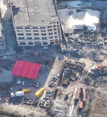 「温岭」温岭槽罐车爆炸中的幸存者：二次爆炸中受伤，男工人帮他们翻窗逃生！