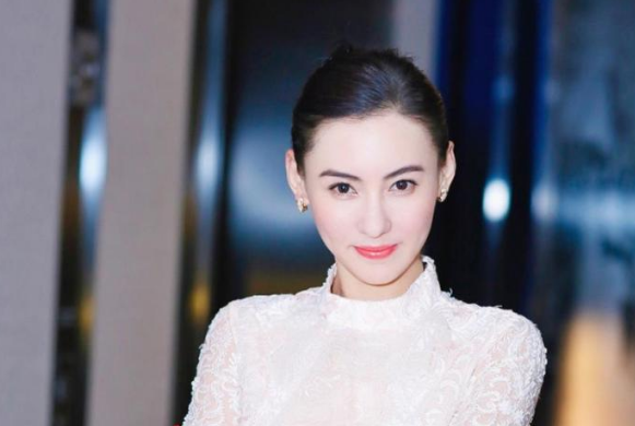 张柏芝|39岁的张柏芝前半生是“烈酒”,生了3个孩子后,变成了“浓茶”