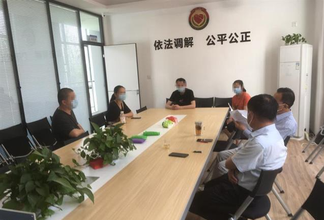 【房屋出租】女子将房屋租给邻居“当仓库”，收房时竟成了“小吃店”，再找邻居发现已“失联